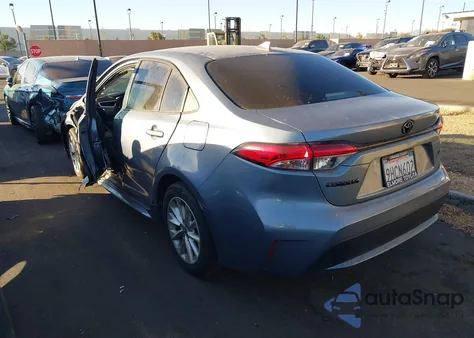 2020 Toyota Corolla Le z USA, uszkodzony, nr VIN 5YFHPRAE6LP128251